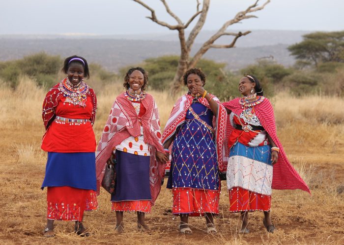 Amboseli/ Nairobi/ Samburu/Aberdare / Lake Nakuru/ Masai Mara